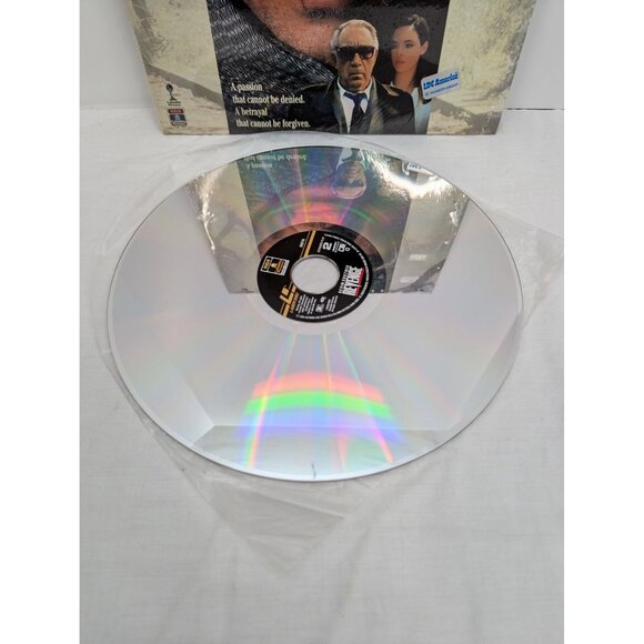 Revenge Starring Kevin Costner Laser Disc RCA Columbia Pictures Home Video1990 - Picture 6 of 10